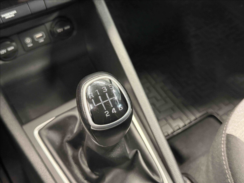 Hyundai i20 Hatchback 1,4 l 73 kw