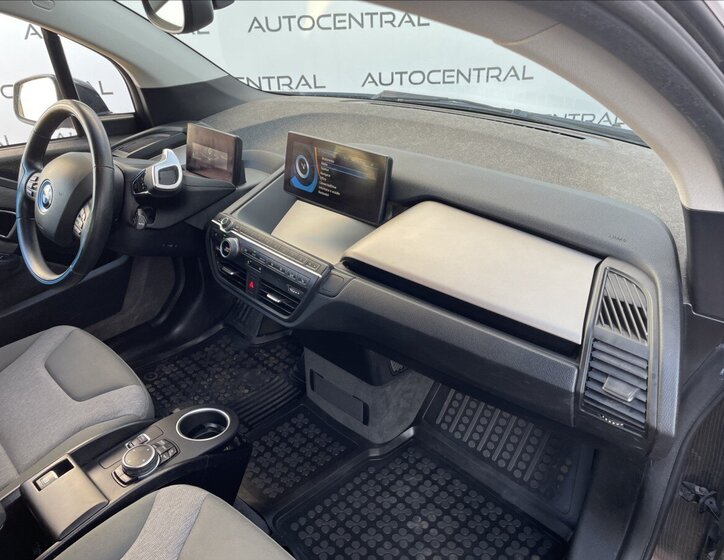 BMW i3 Hatchback 647,0 75 kw