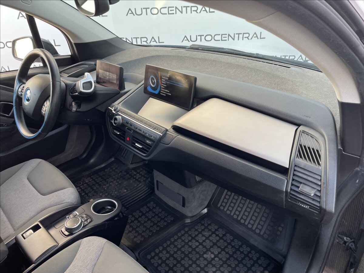 BMW i3 Hatchback 647,0 75 kw