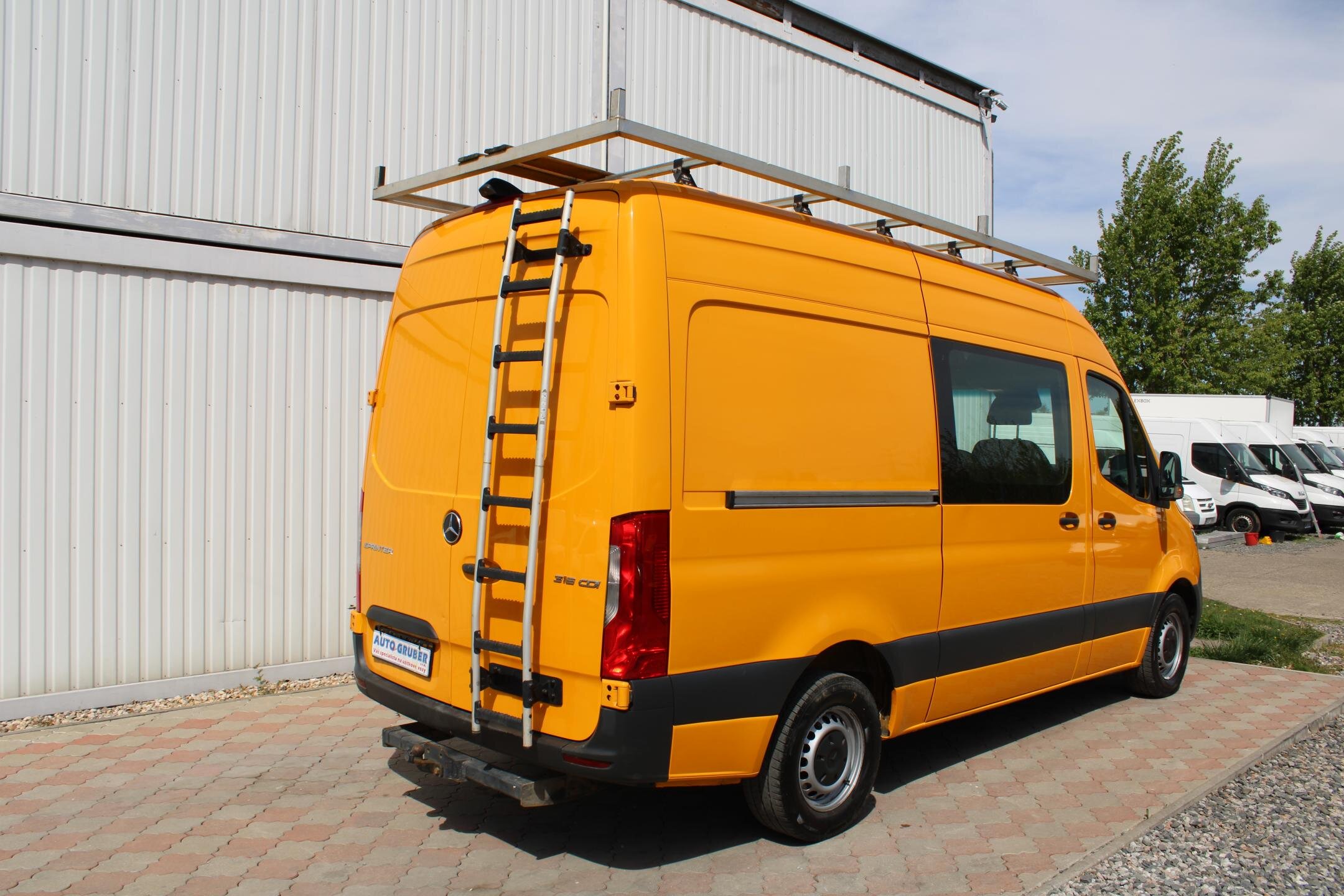 Mercedes-Benz Sprinter Užitková 2,1 l 120 kw
