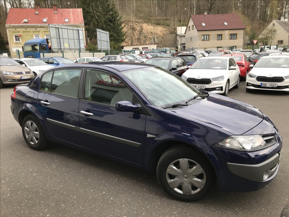 Renault Mégane Sedan / Limuzína 1,4 l 72 kw
