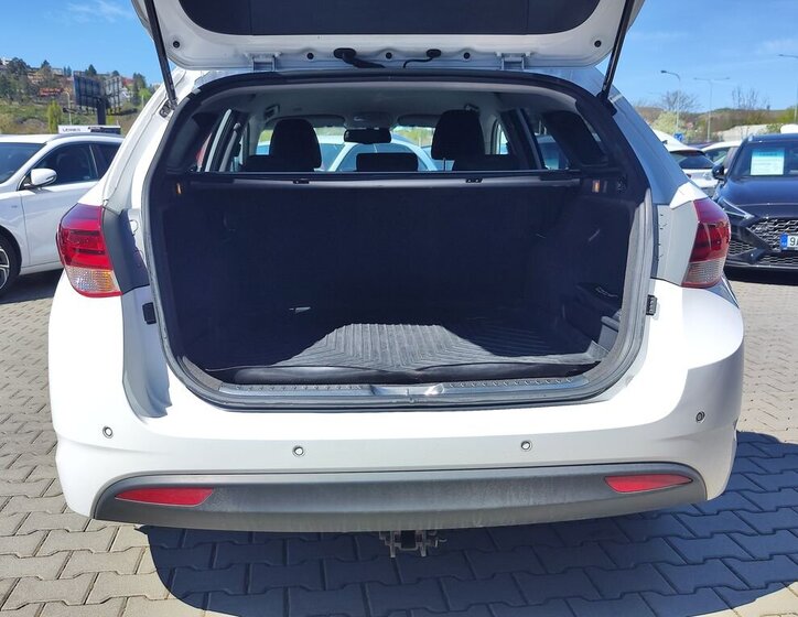 Hyundai i40 Kombi 1,6 l 100 kw