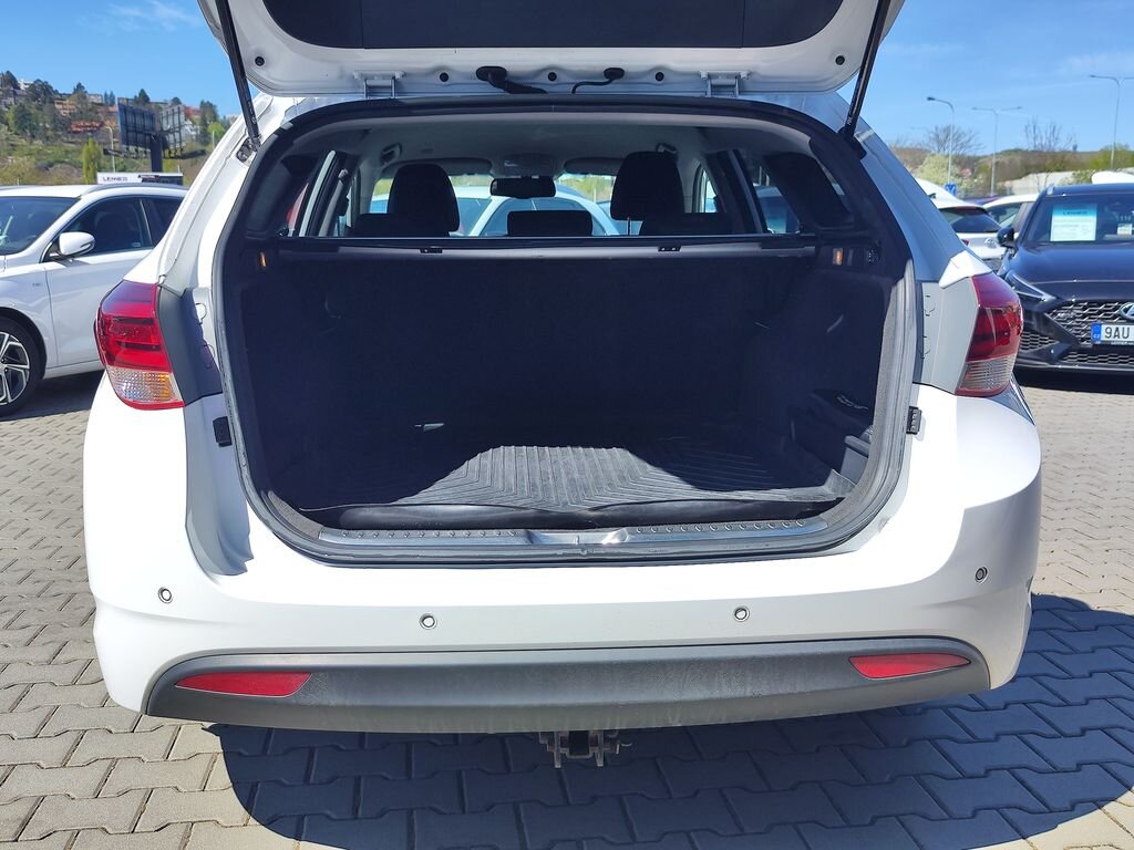 Hyundai i40 Kombi 1,6 l 100 kw