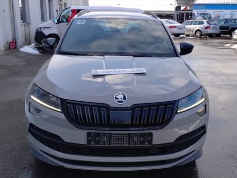 Škoda Karoq SUV 1,5 l 110 kw