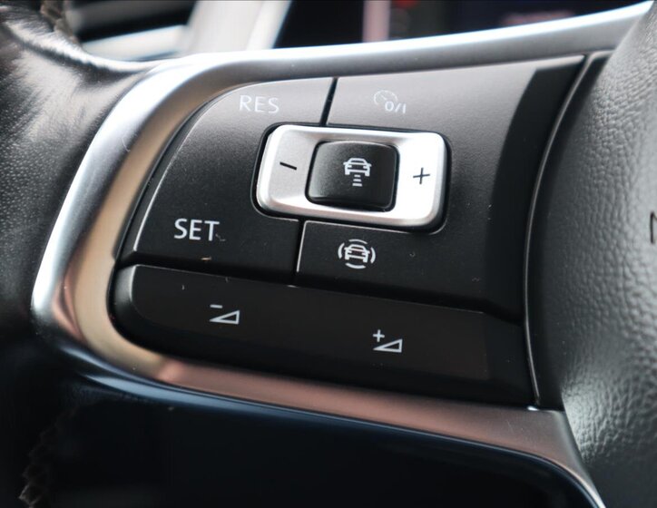 Volkswagen Arteon Hatchback 2,0 l 140 kw