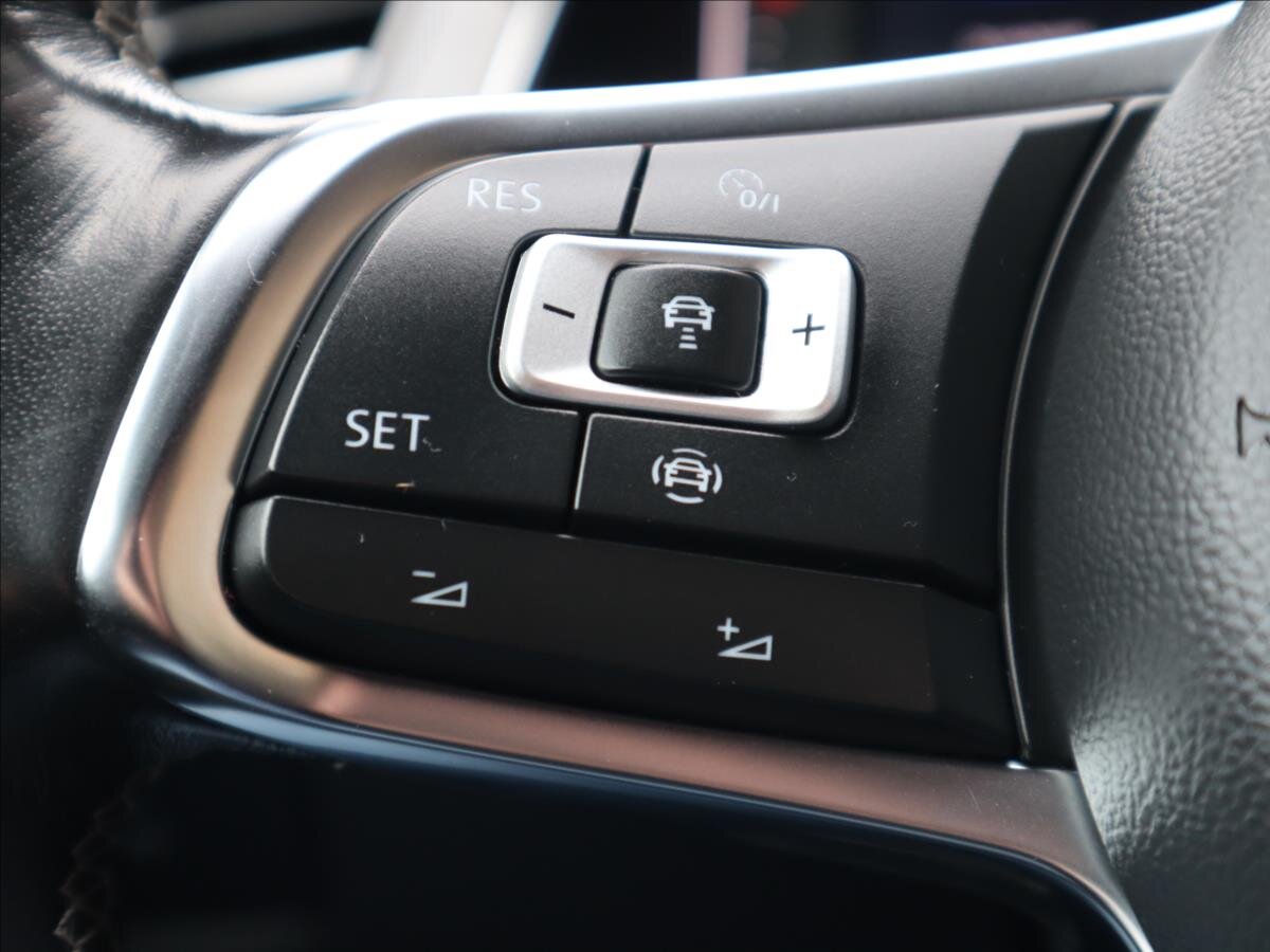 Volkswagen Arteon Hatchback 2,0 l 140 kw