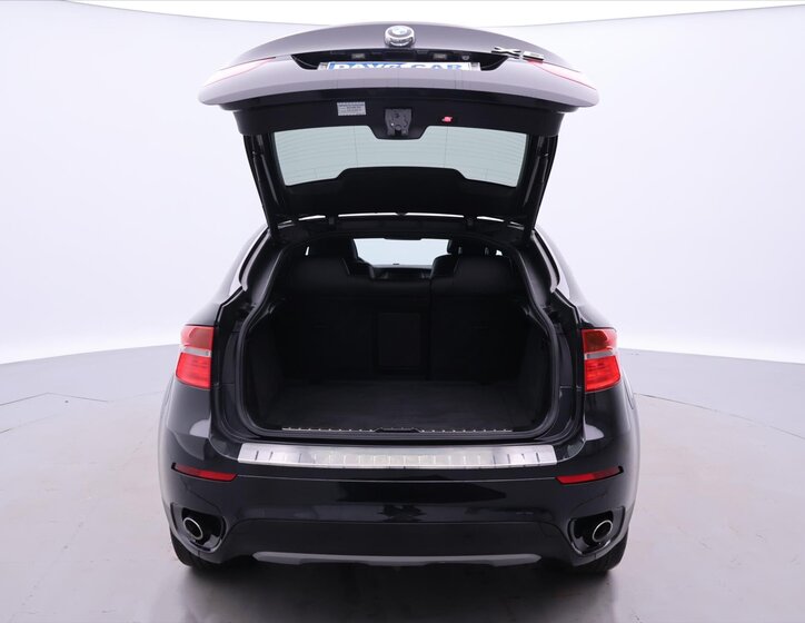 BMW X6 SUV 3,0 l 225 kw