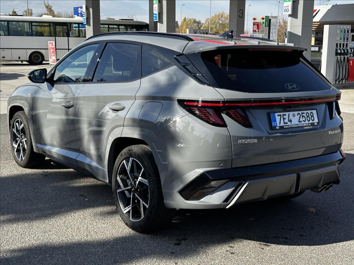 Hyundai Tucson SUV 1,6 l 117 kw