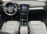 Volvo XC40 SUV 2,0 l 145 kw