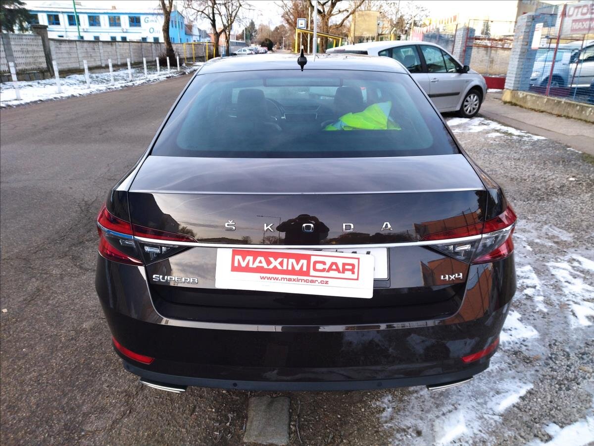 Škoda Superb