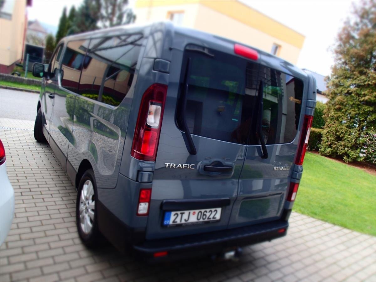 Renault Trafic VAN / Minibus 2,0 l 110 kw