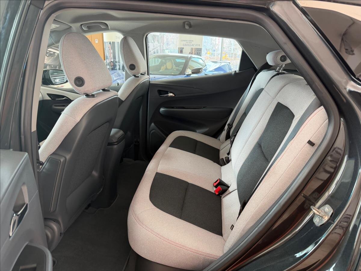 Chevrolet Bolt Hatchback 0,0 149 kw