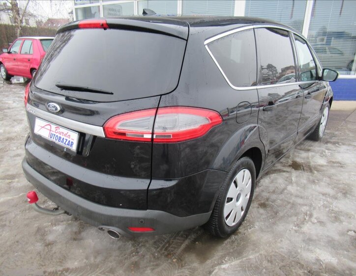 Ford S-MAX Kombi 2,0 l 149 kw