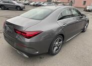Mercedes-Benz CLA 4