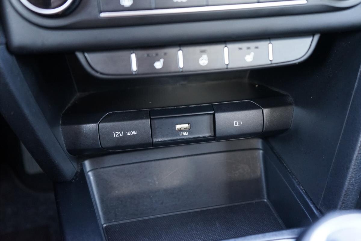 KIA Ceed Hatchback 998,0 73 kw