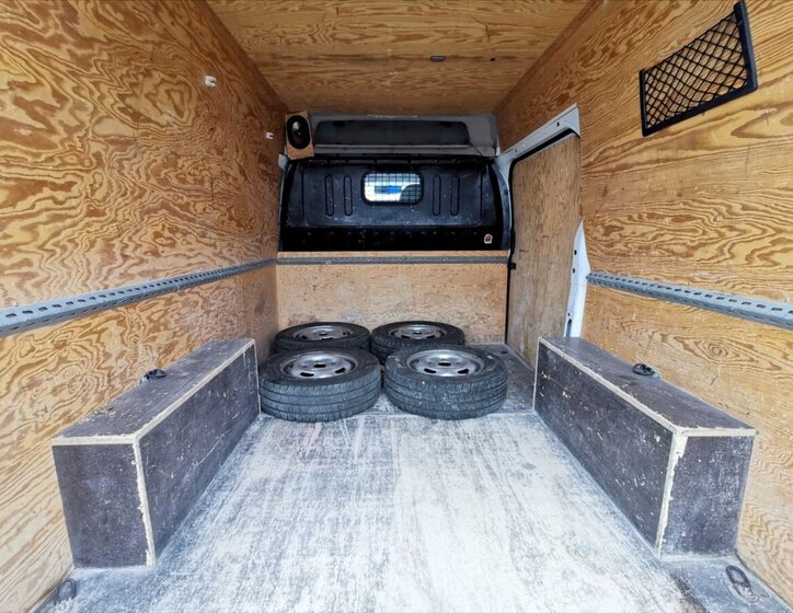 Ford Transit Ostatní 2,2 l 74 kw