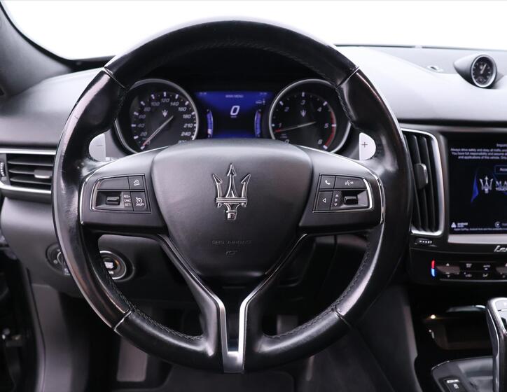 Maserati Levante 21