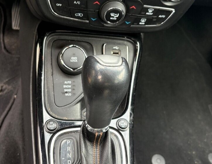 Jeep Compass SUV / Terénní 0,0 103 kw