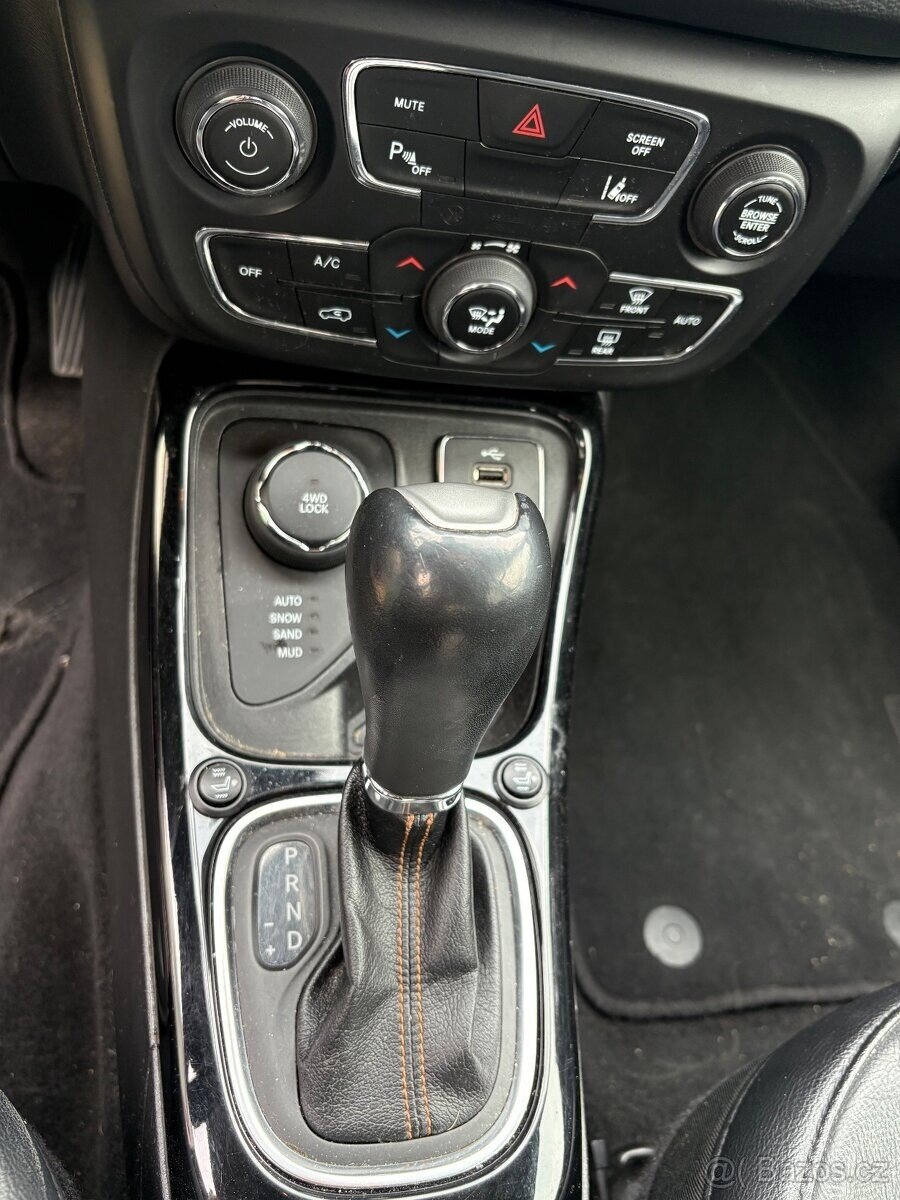 Jeep Compass SUV / Terénní 0,0 103 kw