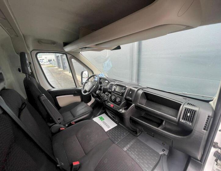 Citroën Jumper 28