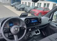 Mercedes-Benz Sprinter 9
