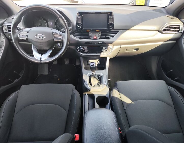 Hyundai i30 Kombi 1,4 l 103 kw