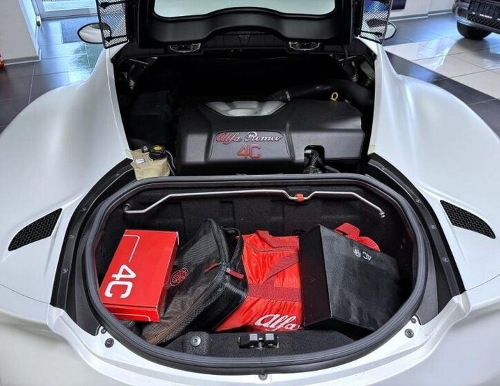 Alfa Romeo 4C Kupé 1,7 l 176 kw
