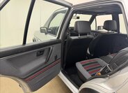 Volkswagen Golf Sedan / Limuzína 1,8 l 79 kw