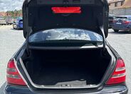 Mercedes-Benz Třídy E 21