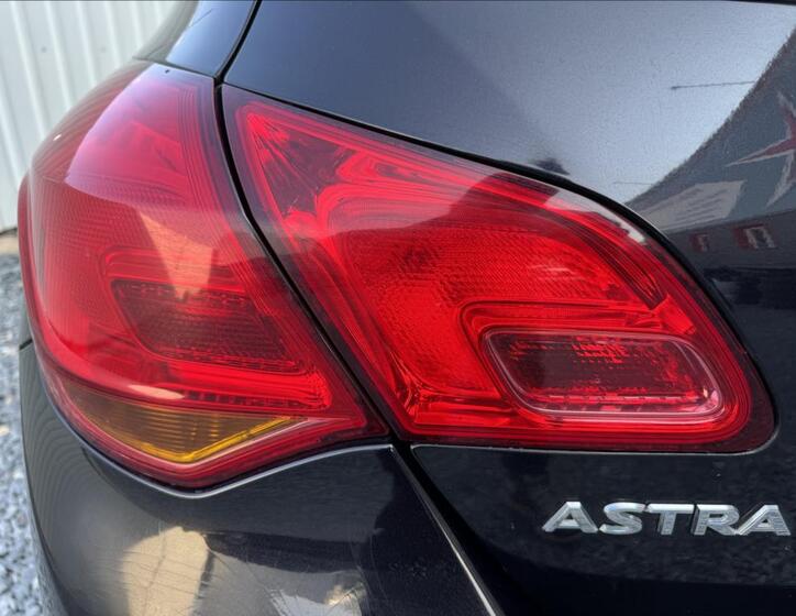 Opel Astra 15