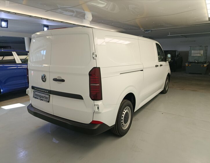 Volkswagen Transporter Skříň 2,0 l 110 kw