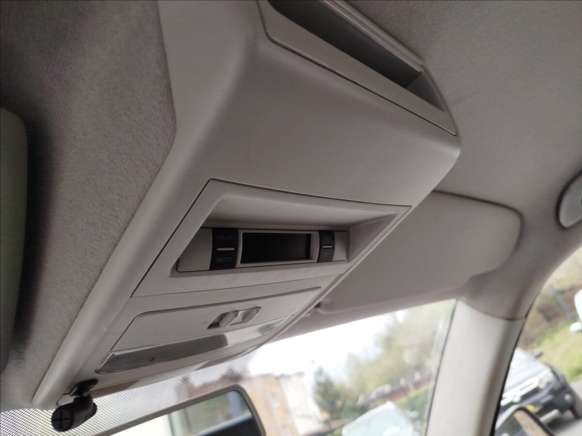 Volkswagen Transporter Valník 2,0 l 103 kw