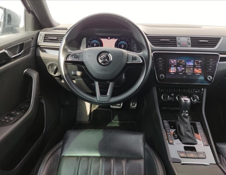 Škoda Superb Kombi 2,0 l 140 kw