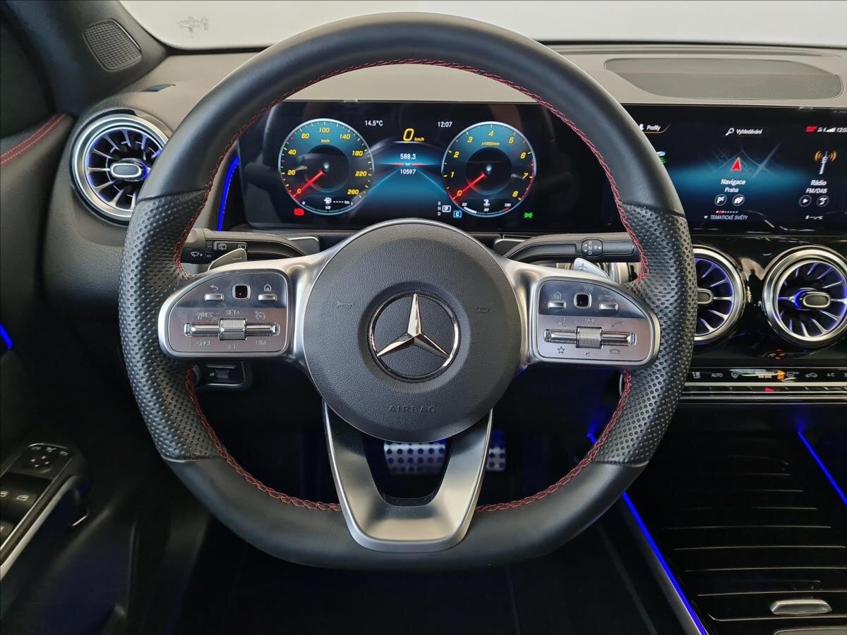 Mercedes-Benz GLB SUV 1,3 l 120 kw