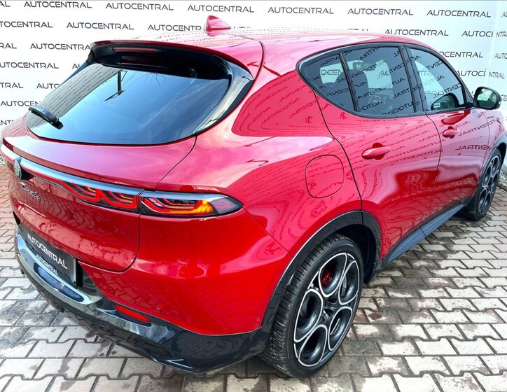 Alfa Romeo Tonale SUV 1,5 l 118 kw