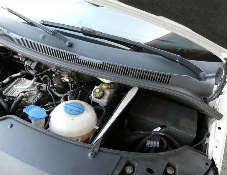 Volkswagen Multivan 38