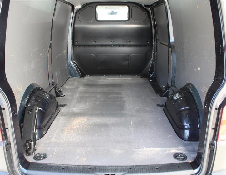 Volkswagen Transporter 8