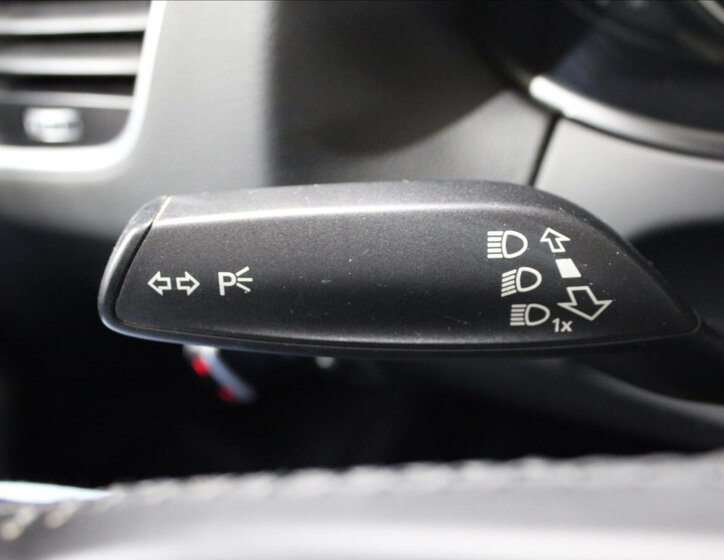 Audi Q5 Kombi 2,0 l 140 kw