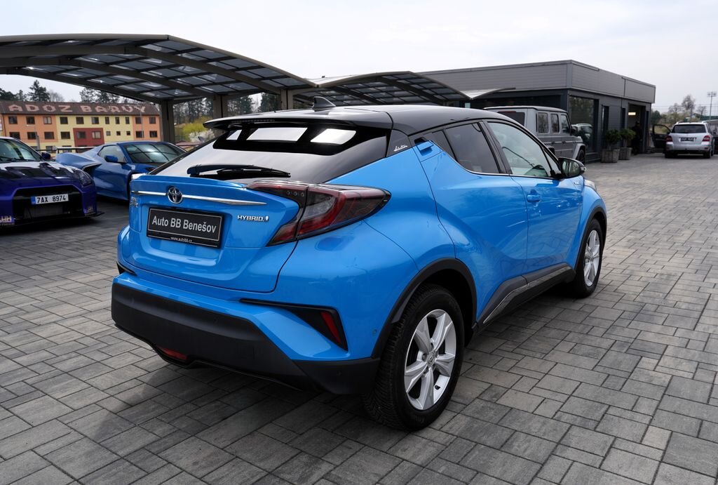 Toyota C-HR Hatchback 1,8 l 125 kw