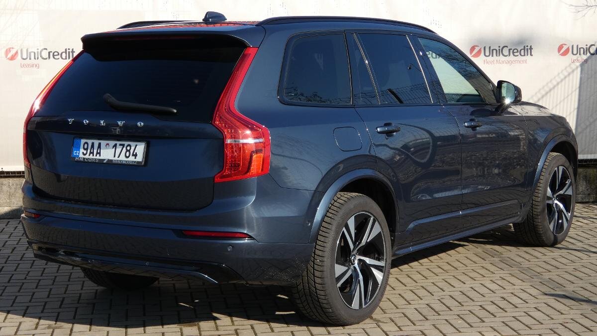 Volvo XC90 SUV / Terénní 2,0 l 173 kw