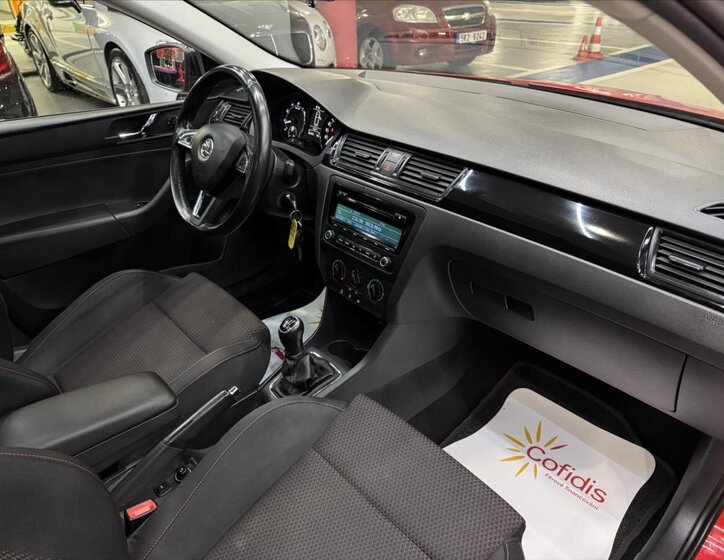 Škoda Rapid Hatchback 1,2 l 77 kw