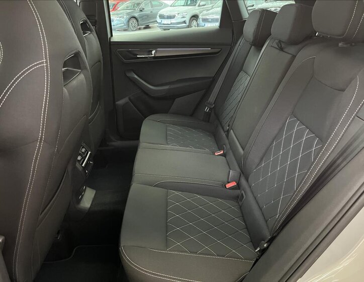 Škoda Karoq SUV 1,5 l 110 kw