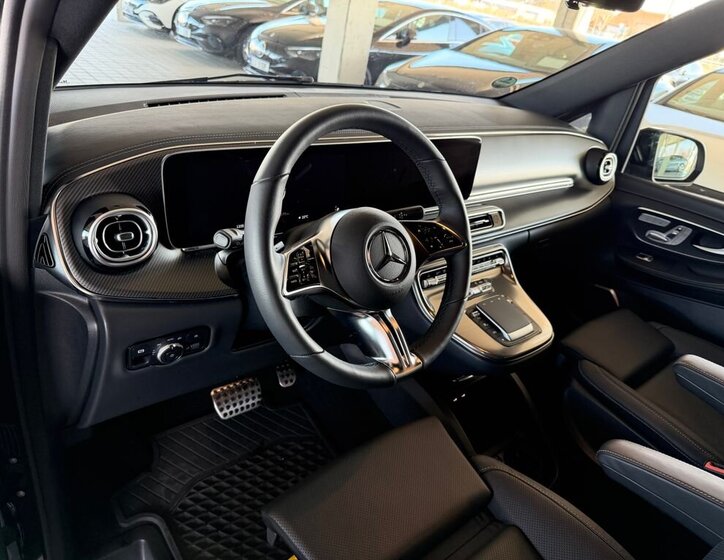 Mercedes-Benz Třídy V VAN-Minibus 2,0 l 174 kw