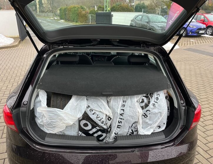 Seat Leon Hatchback 1,2 l 63 kw