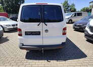 Volkswagen Transporter 9