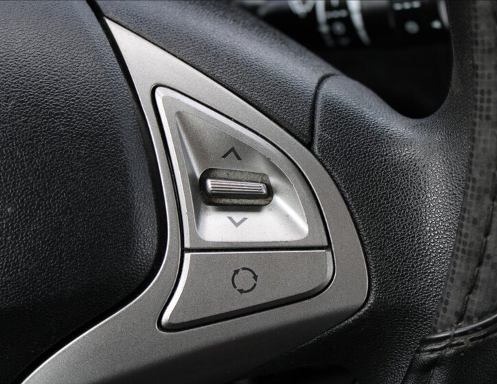 Hyundai ix20 Hatchback 1,4 l 66 kw