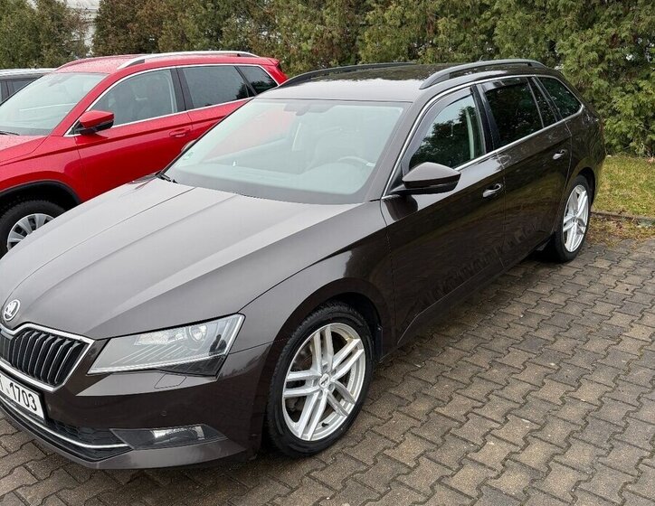 Škoda Superb Kombi 0,0 110 kw