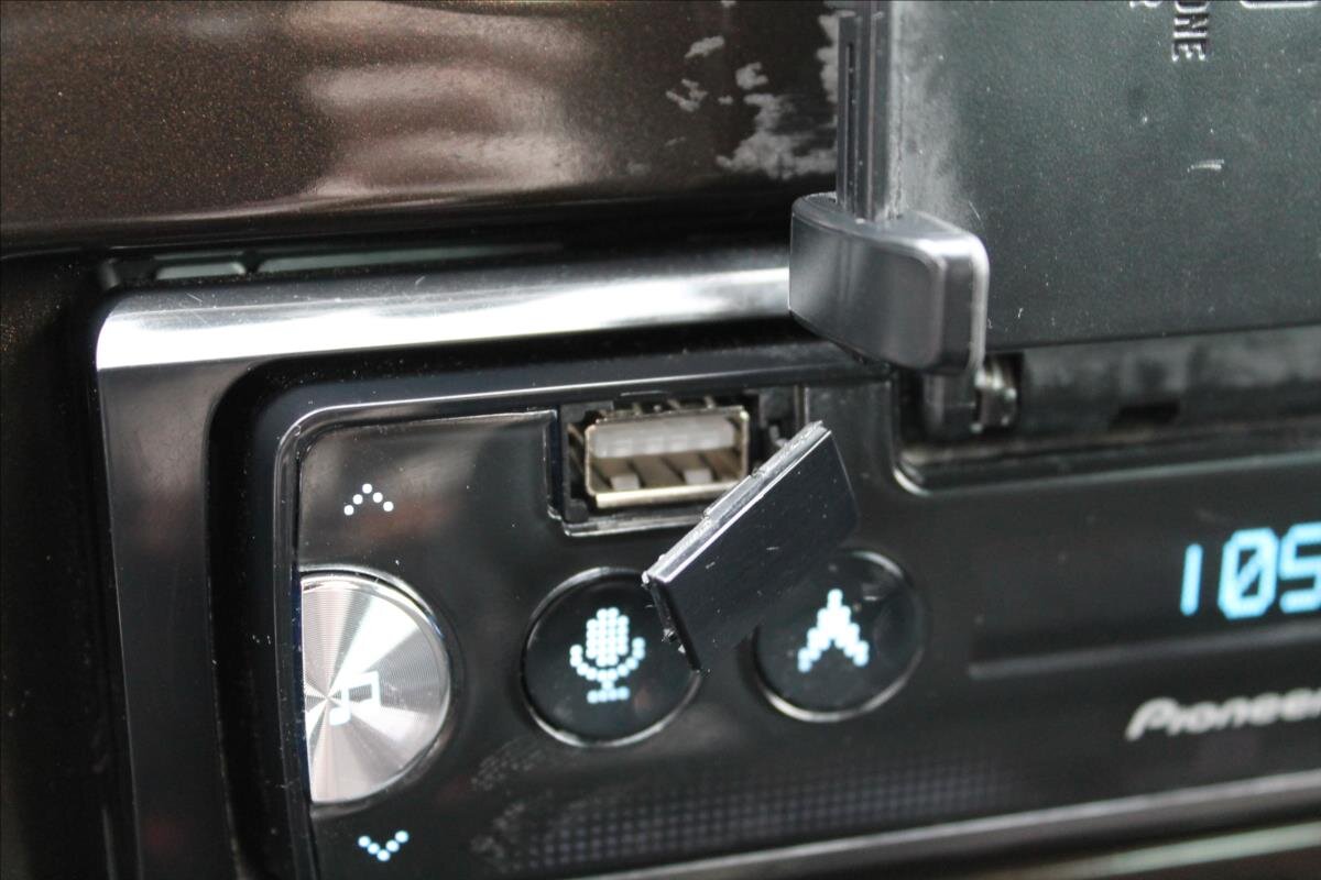 Dacia Duster SUV / Terénní 1,6 l 77 kw