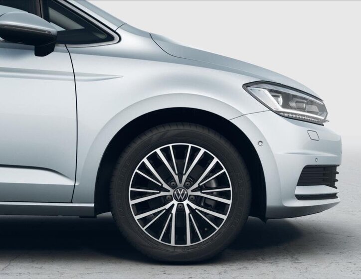 Volkswagen Touran MPV 1,5 l 110 kw