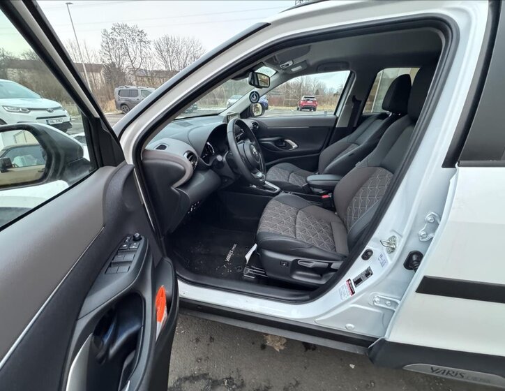 Toyota Yaris Cross Hatchback 1,5 l 68 kw